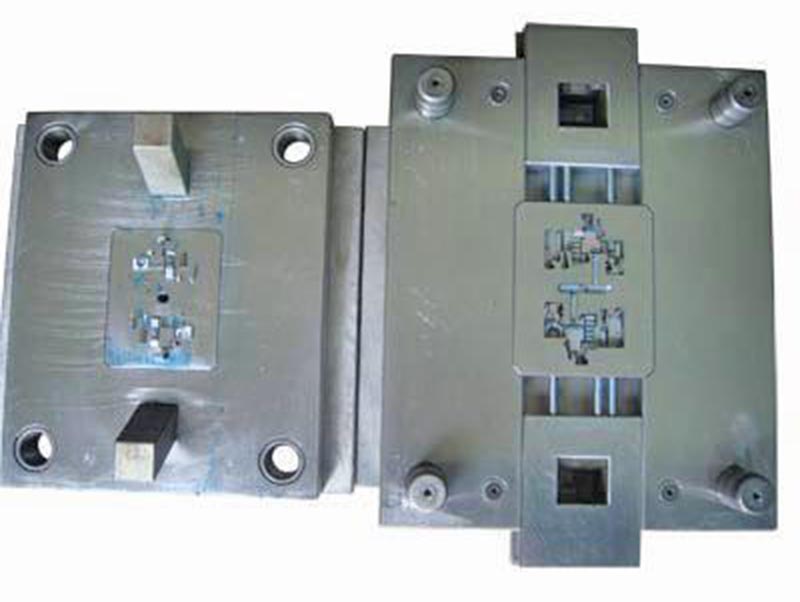 凯里精密塑料模-01